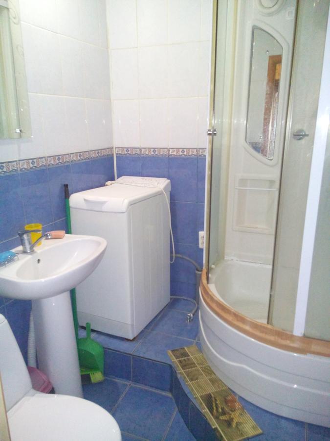 Apartment On Prospekt Peremogi Chernihiv Luaran gambar